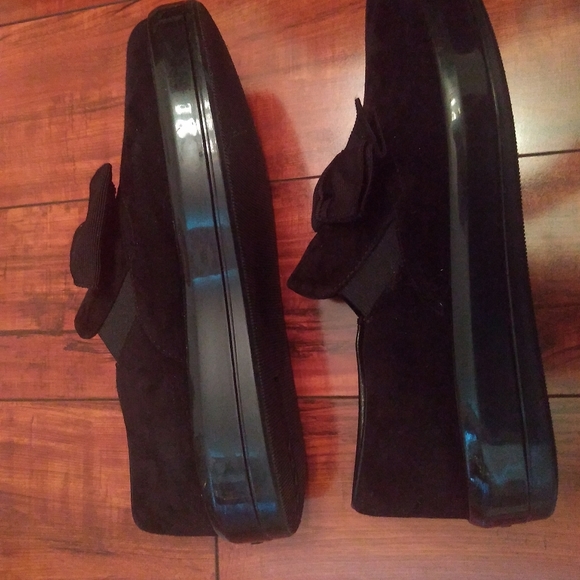 Prada shoes - Picture 3 of 5